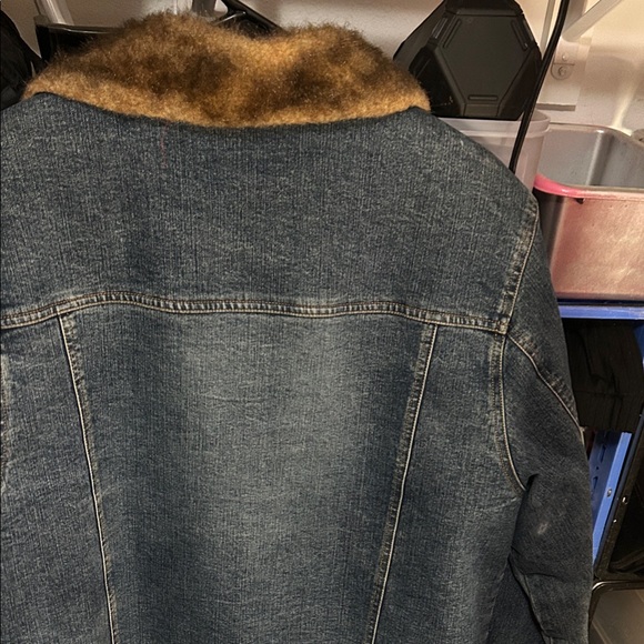 Marvin Richards Blue Denim Jacket with Brown Faux Fur Collar - Picture 3 of 3